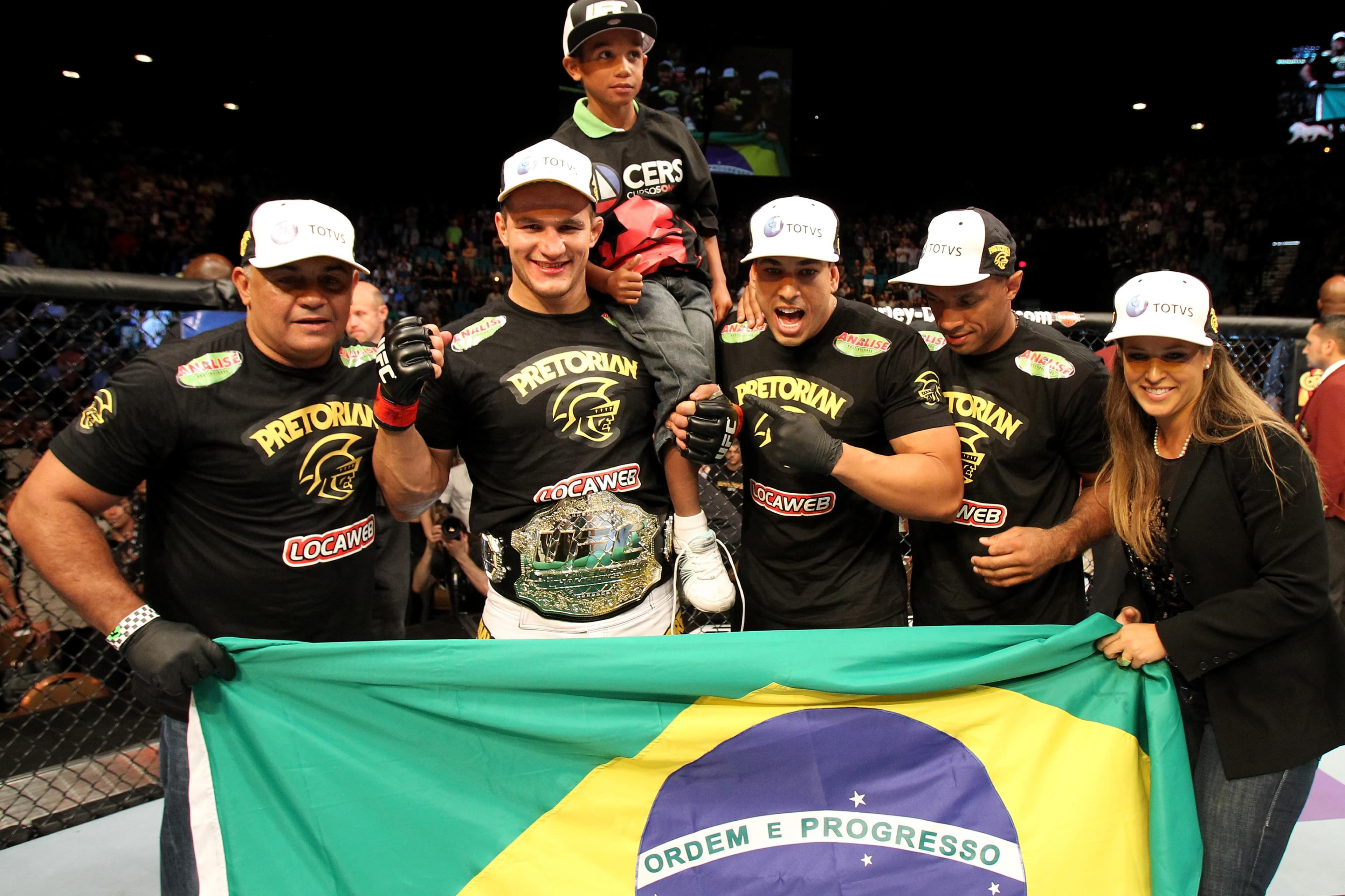 UFC 146: Dos Santos vs Mir event art
