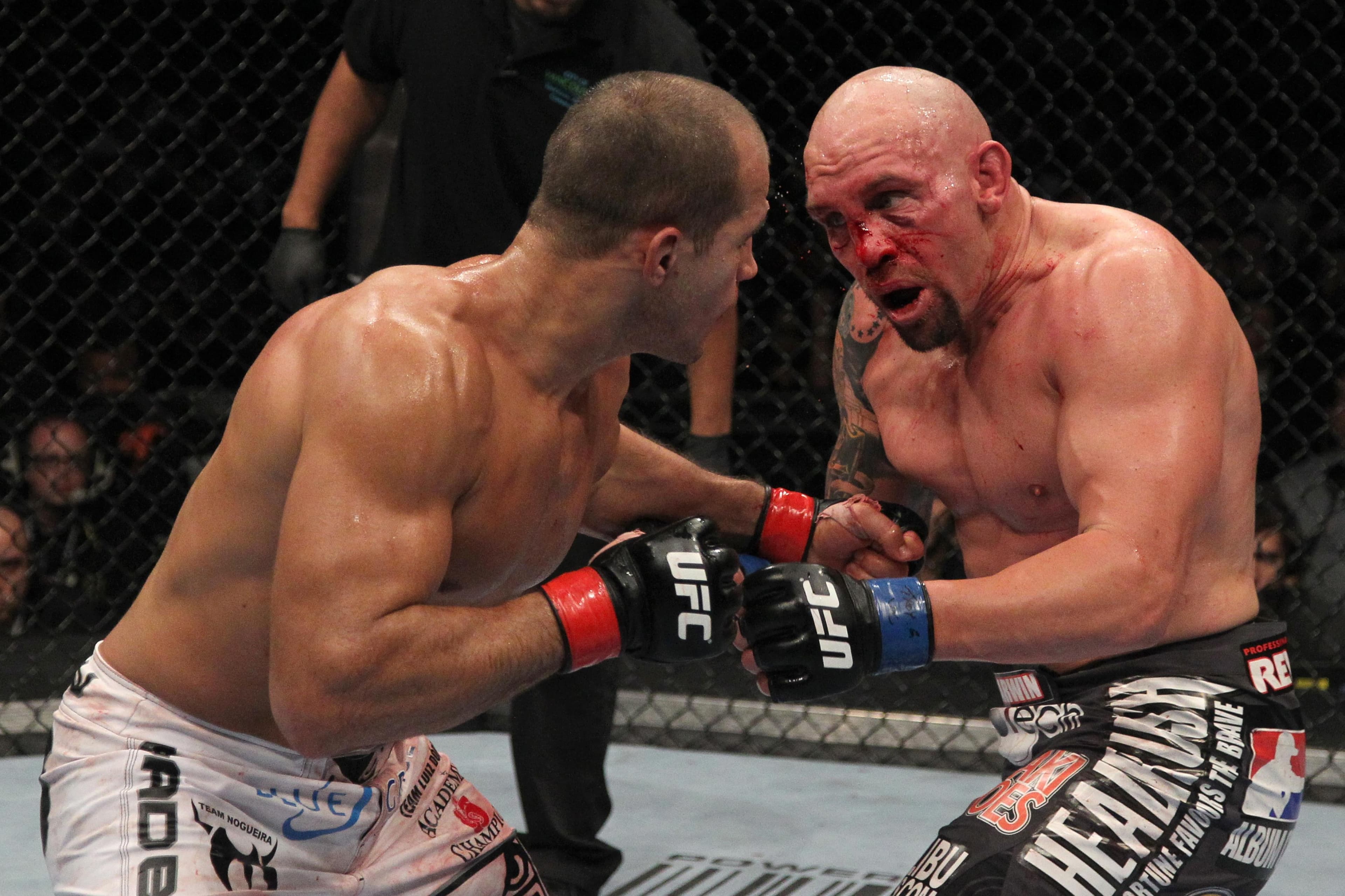 UFC 131: Dos Santos vs Carwin event art